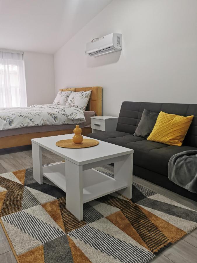 Studio Apartmani Banja Koviljača Eksteriør billede