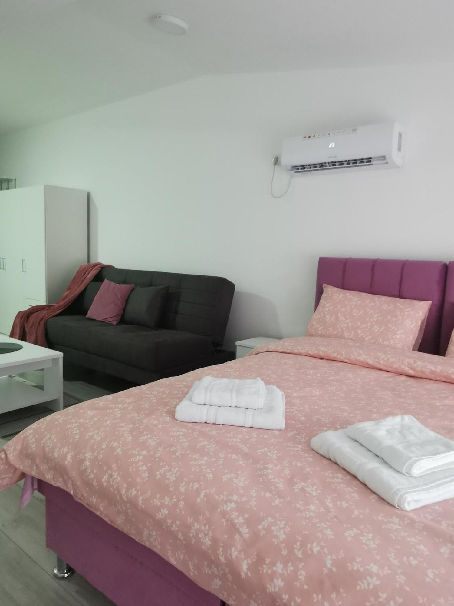 Studio Apartmani Banja Koviljača Eksteriør billede