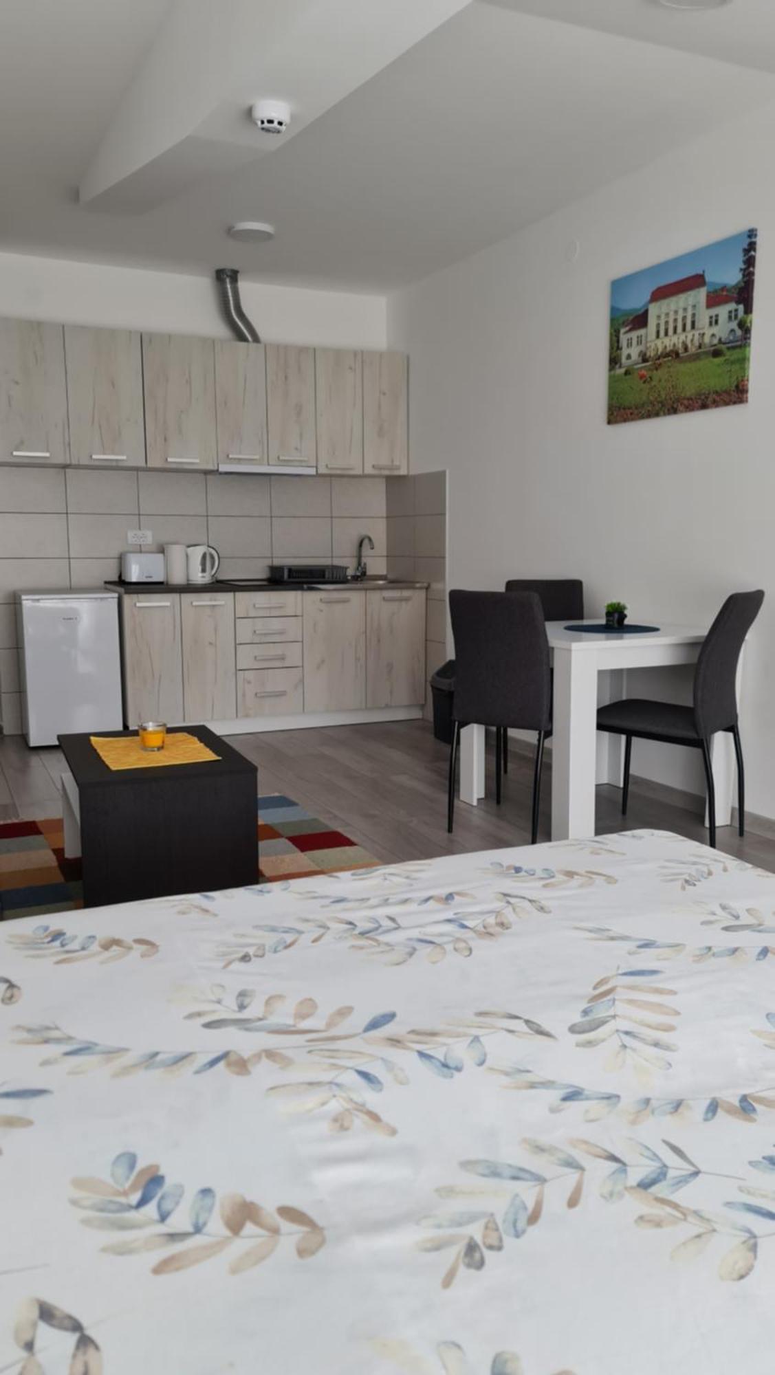 Studio Apartmani Banja Koviljača Eksteriør billede